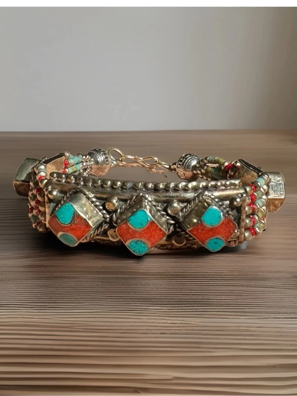 Vintage & Handcrafted Artisan Ethnic Tribal Bracelet Inlay Stones Set In Silver